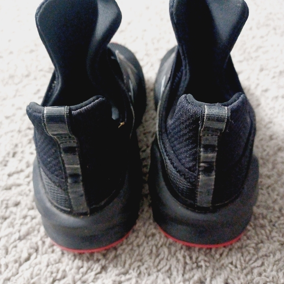 Puma Fierce Core Cross Trainer Sneakers - Picture 4 of 7
